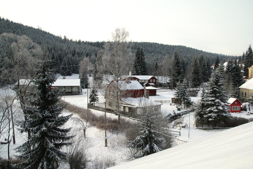 Pension Martinské údolí - dependance Kořenov Exteriér fotografie