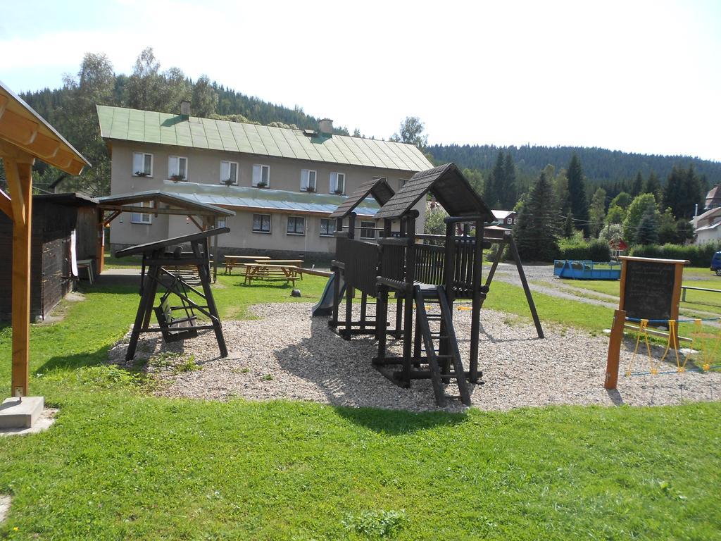 Pension Martinské údolí - dependance Kořenov Exteriér fotografie